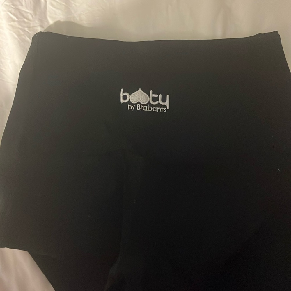 Booty by brabants high waisted leggings ..  ones she made similar to lulu